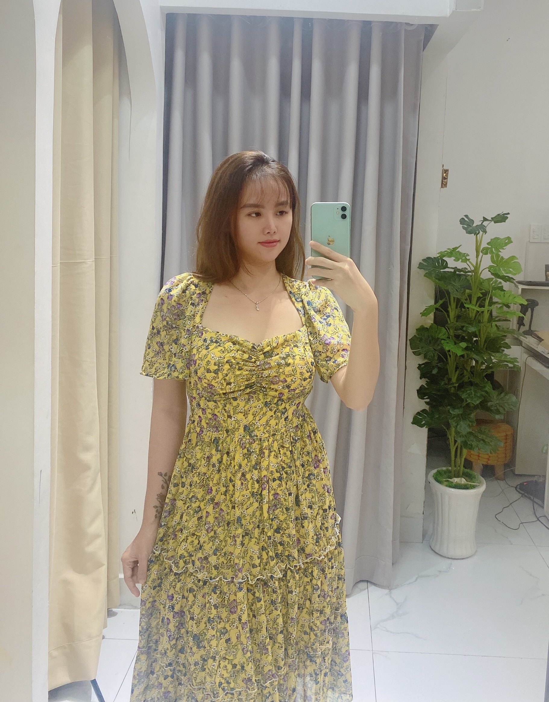 Váy đầm nhúng ngực,váy đầm nữ đi chơi, váy đầm nữ trẻ đẹp, váy đầm nữ cao cấp, váy đầm nữ dài qua gối V028
