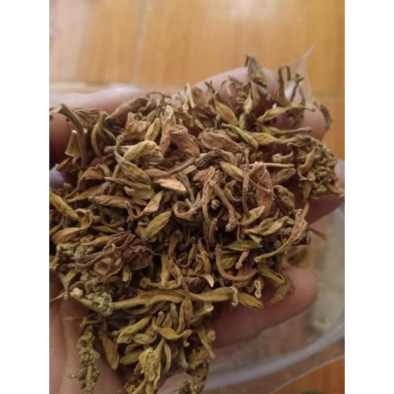 HOA ĐU ĐỦ ĐỰC KHÔ NHÀ TRÒNG PHƠI NẮNG