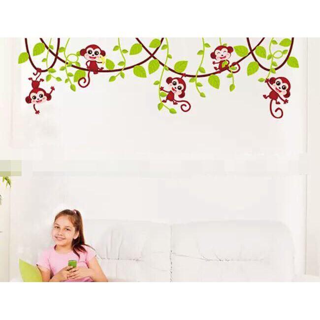 Decal dán tường Combo 2 tranh khỉ đu cây + nấm và hươu