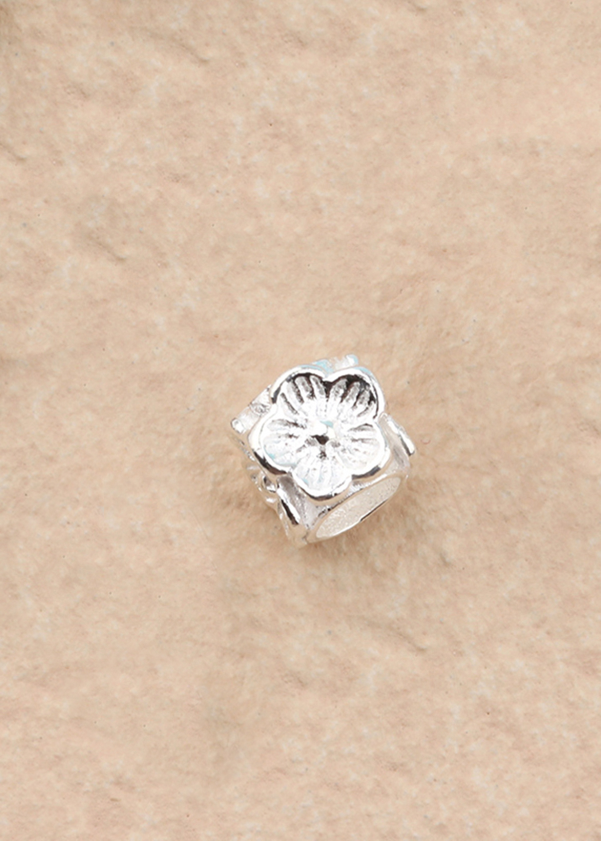 Combo charm bạc trắng chặn hạt hình vuông hoa 4 mặt - Ngọc Quý Gemstones