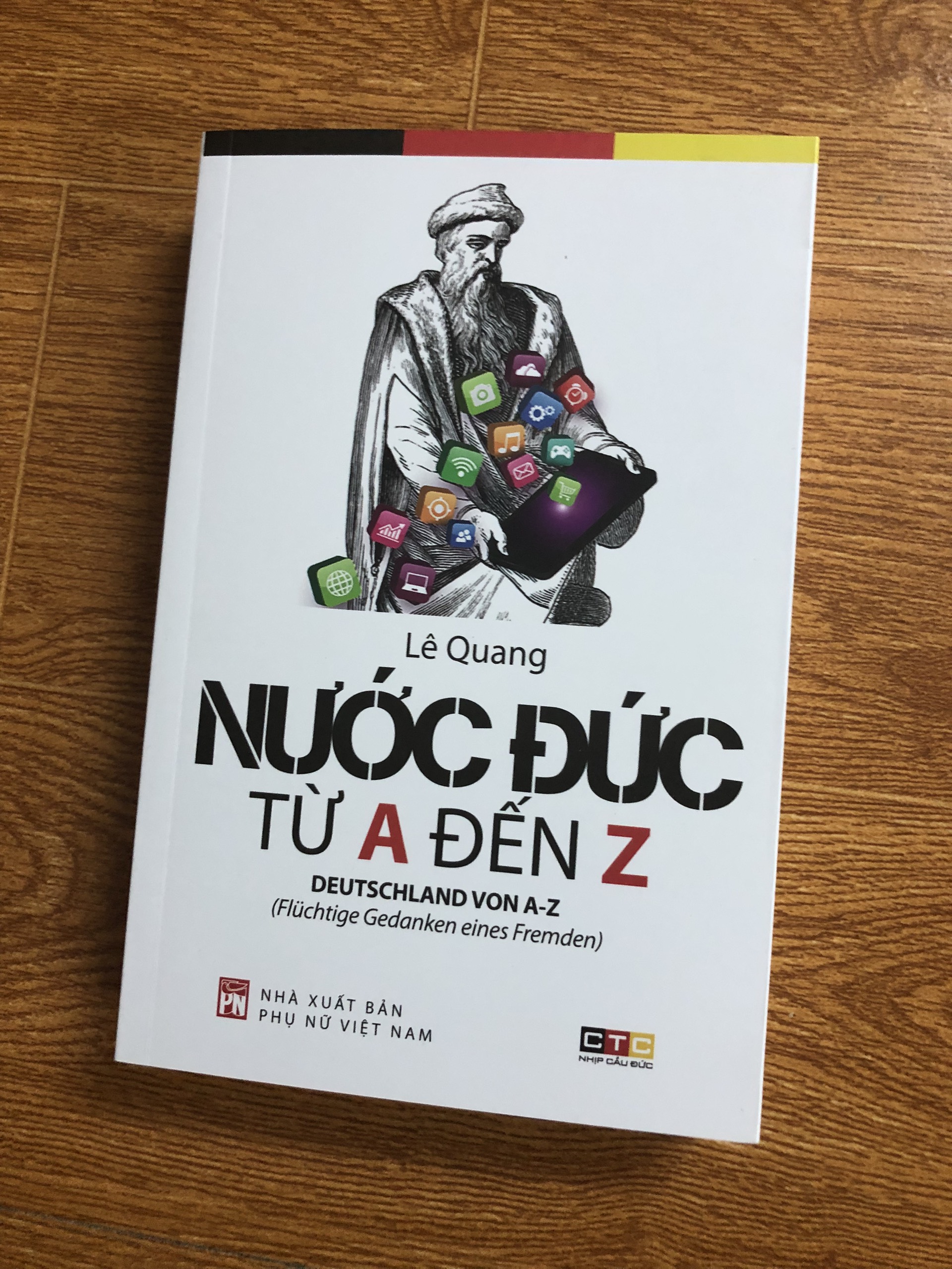 COMBO SÁCH: NƯỚC ĐỨC TỪ A ĐẾN Z + NƯỚC ĐỨC TỪ Z VỀ A