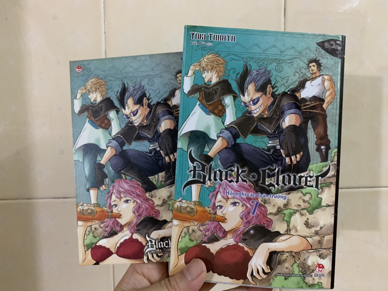 Black Clover tập 7 (kèm postcard)