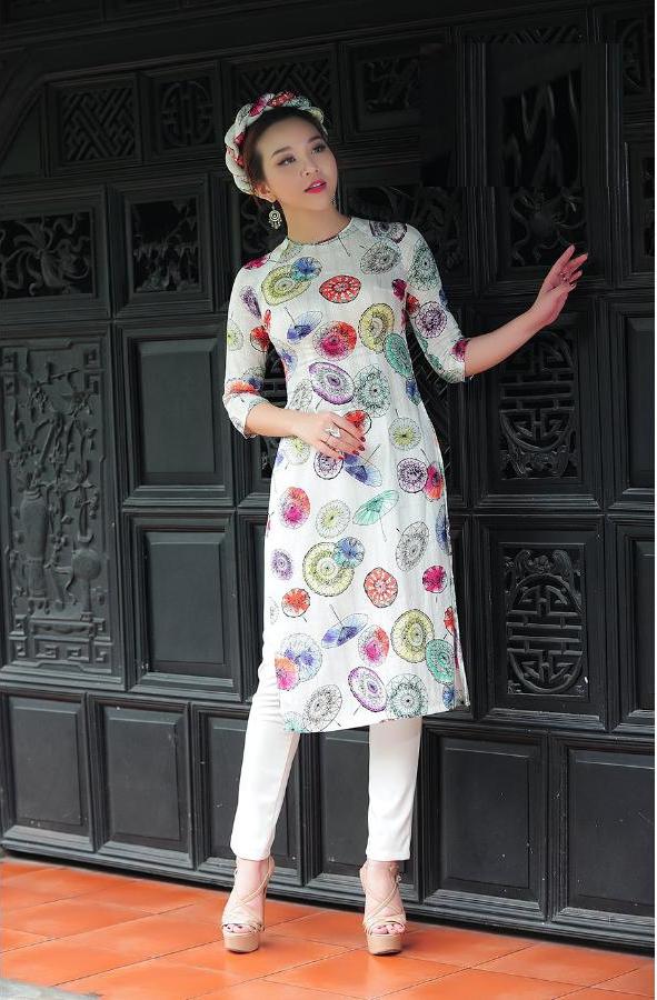 ÁO DÀI CÁCH TÂN KO KÈM QUẦN HỌA TIẾT CÂY DÙ NT2039
