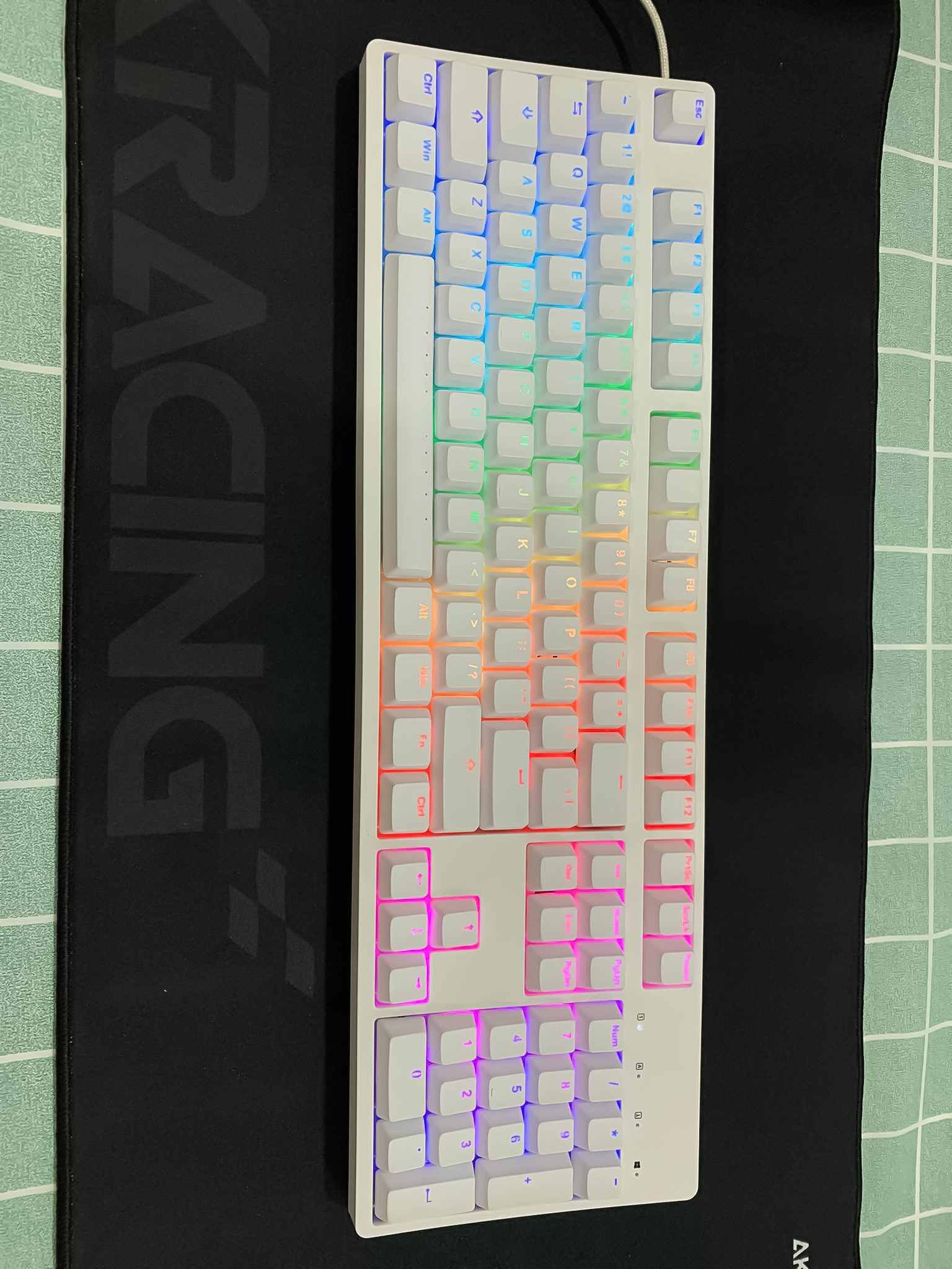 Bàn phím Ganss GS104C RGB - Hàng chính hãng