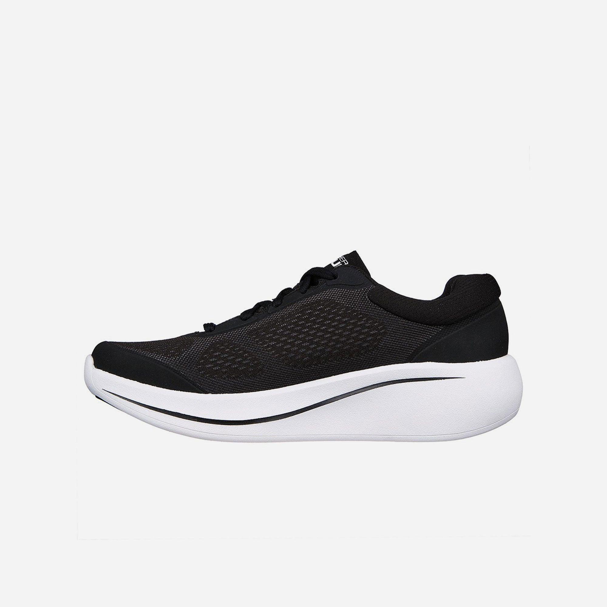 Giày thể thao nam Skechers Max Cushioning Essential - 220723-BKW