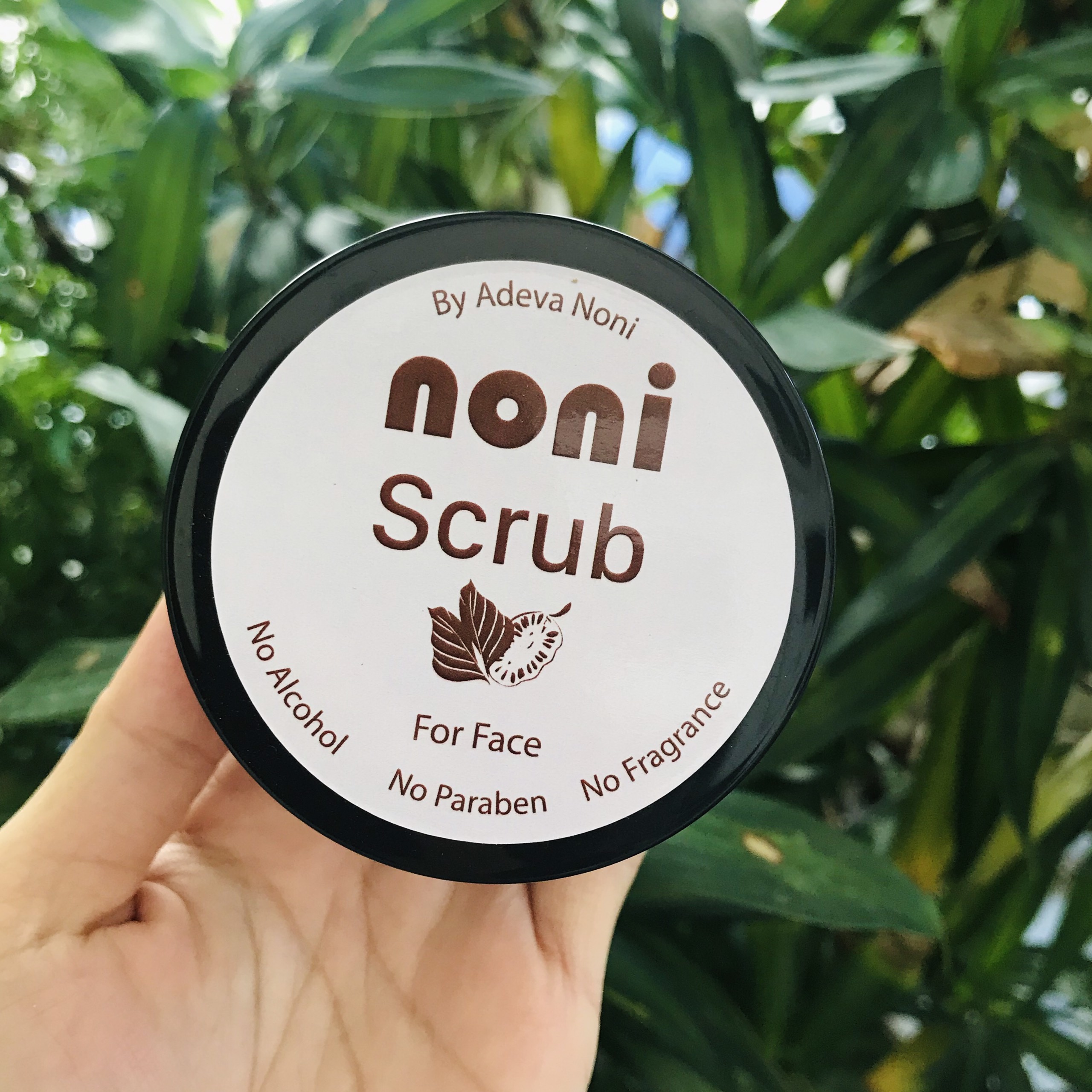 Tẩy tế bào chết Trái nhàu (cho mặt) – Noni scrub for face 100 gr - Sáng da, giảm thâm, tái tạo tế bào da mới, Kích thích sản sinh collagen - Thành phần thiên nhiên, không cồn, không paraben