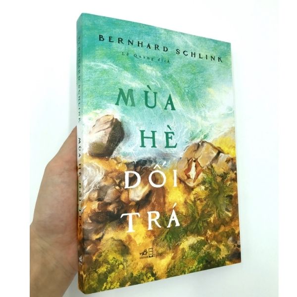 Mùa Hè Dối Trá