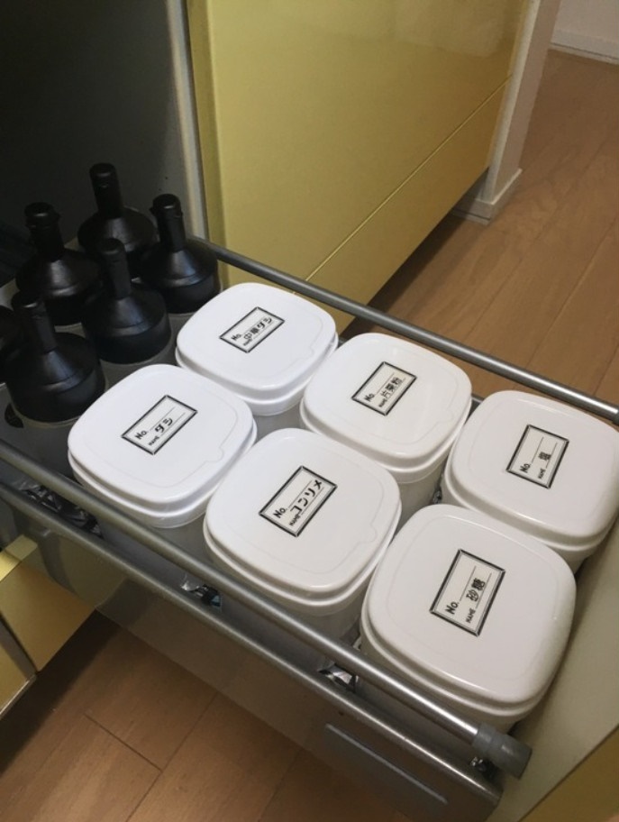 Hộp thực phẩm nắp kín đóng mở dễ dàng Push Pot hàng chuẩn Made in Japan