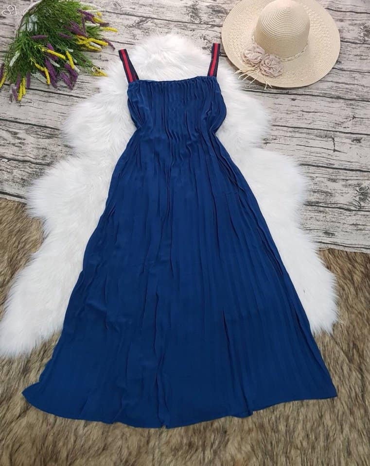 Đầm maxi voan xanh hai dây dập ly siêu xinh
