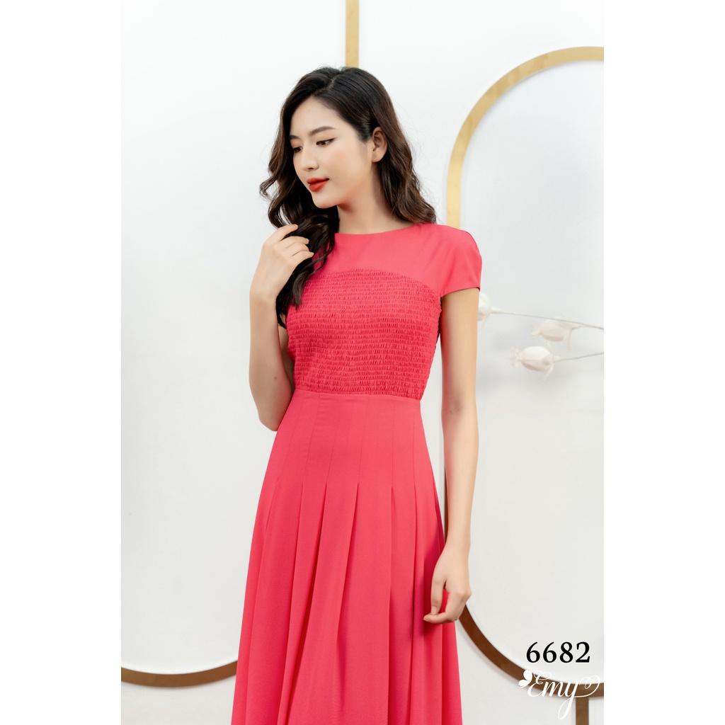 Đầm Maixi EMY EM6682 Hồng Smocking