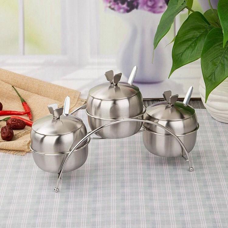 Hũ Gia Vị Inox 3 Ngăn Kèm Kệ