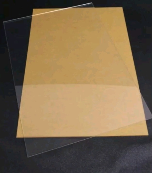 Tấm nhựa mica trong suốt dày 3mm , nhận cắt kích thước theo yêu cầu