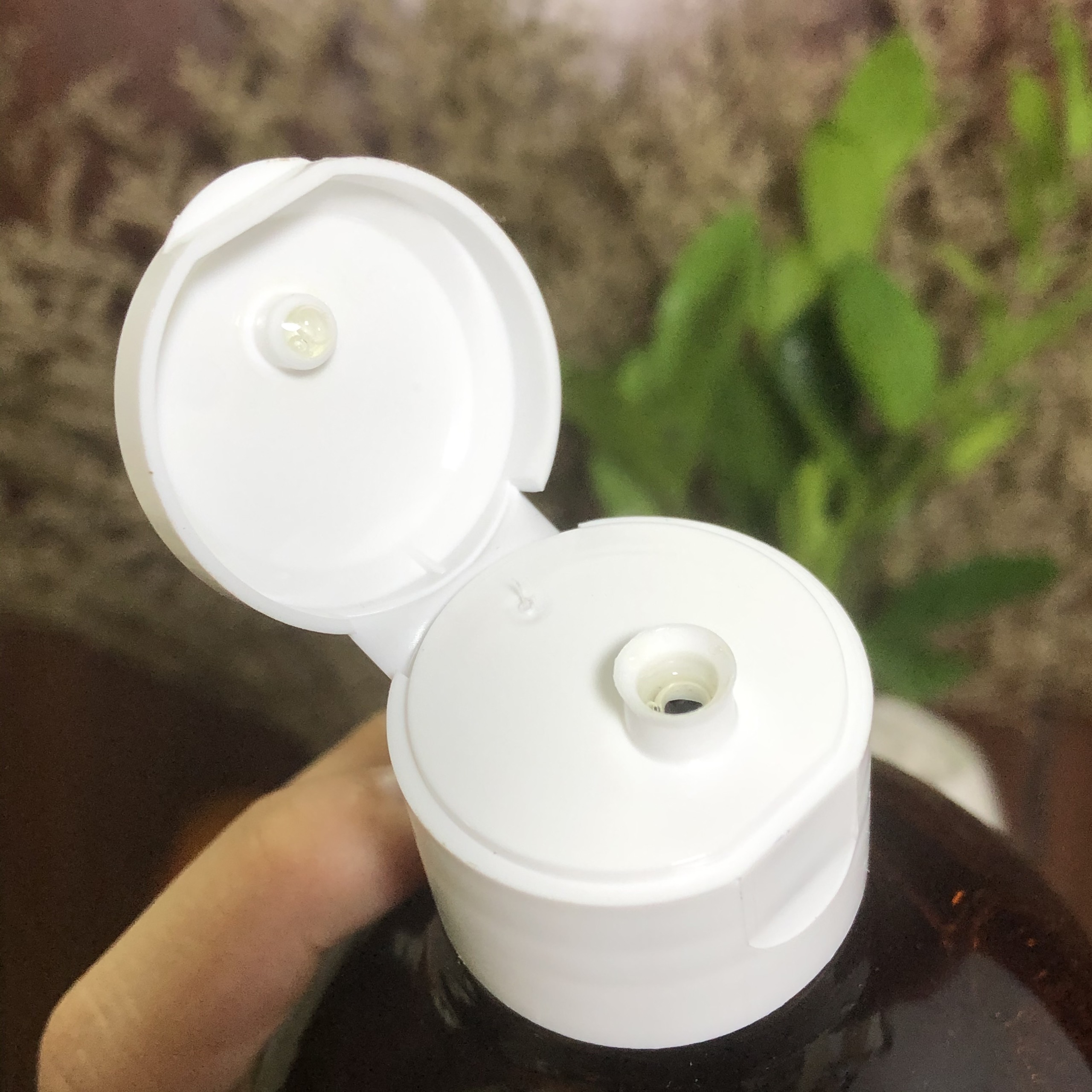 Dầu gội Domashnij Doctor từ men bia và ô liu giúp tóc óng mượt, chắc khỏe 1000ml