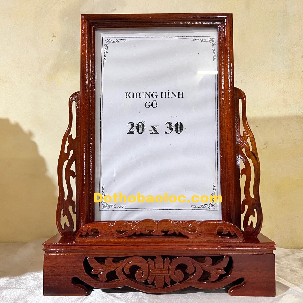 Khung ảnh, khung hình gia tiên gỗ tràm bông vàng 100% để vừa hình 20cmx30cm