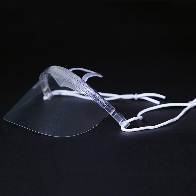 KHẨU TRANG NHỰA CHO THỢ XĂM