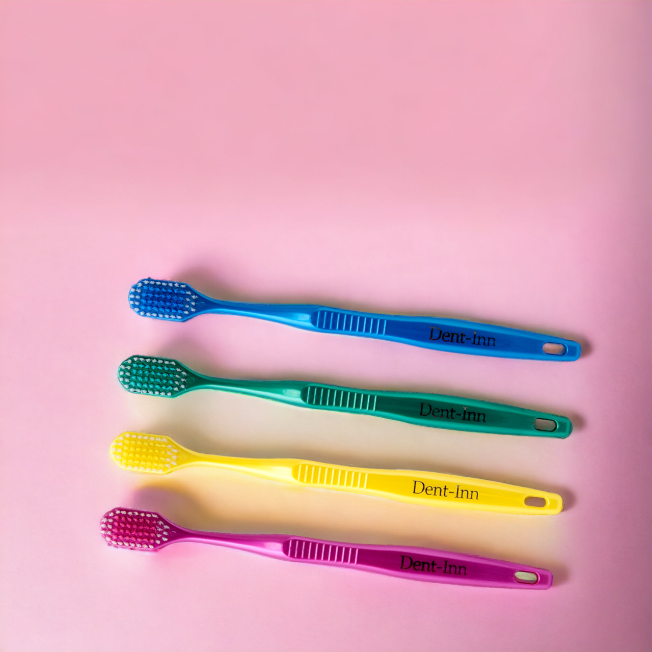 Bàn Chải Đánh Răng Với Đầu Chải Siêu Mềm Dentinwide Tl-S