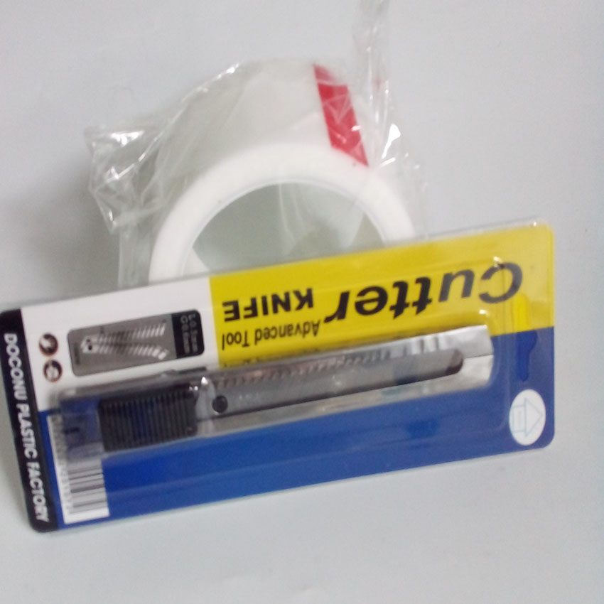 Băng keo dán chống thấm, chống nấm mốc nhà bếp màu trắng 5cm x 3m. Tặng kèm dao cắt