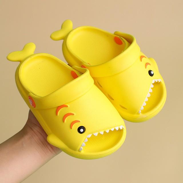 Dép Sục Cá Mập Baby Shark Đáng Yêu Cho Bé Trai Bé Gái ( YDX-2022)