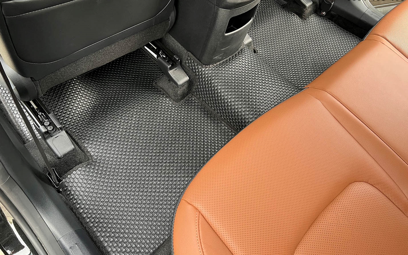 Thảm lót sàn ô tô KATA cho xe Kia Sportage - Khít với sàn xe, Chống trơn, Không mùi, Không ẩm mốc
