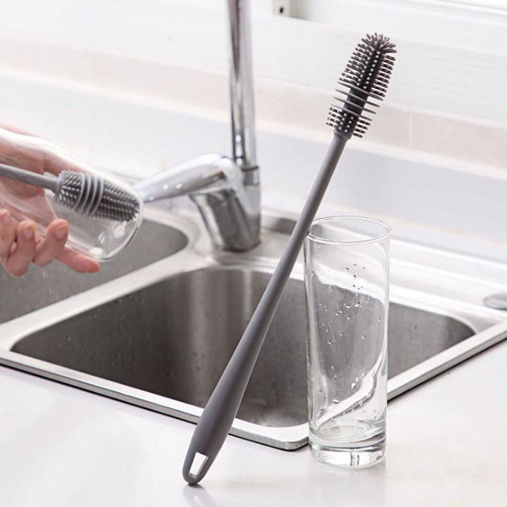 Cọ silicon rửa cốc chén, bình sữa đa năng tiện lợi