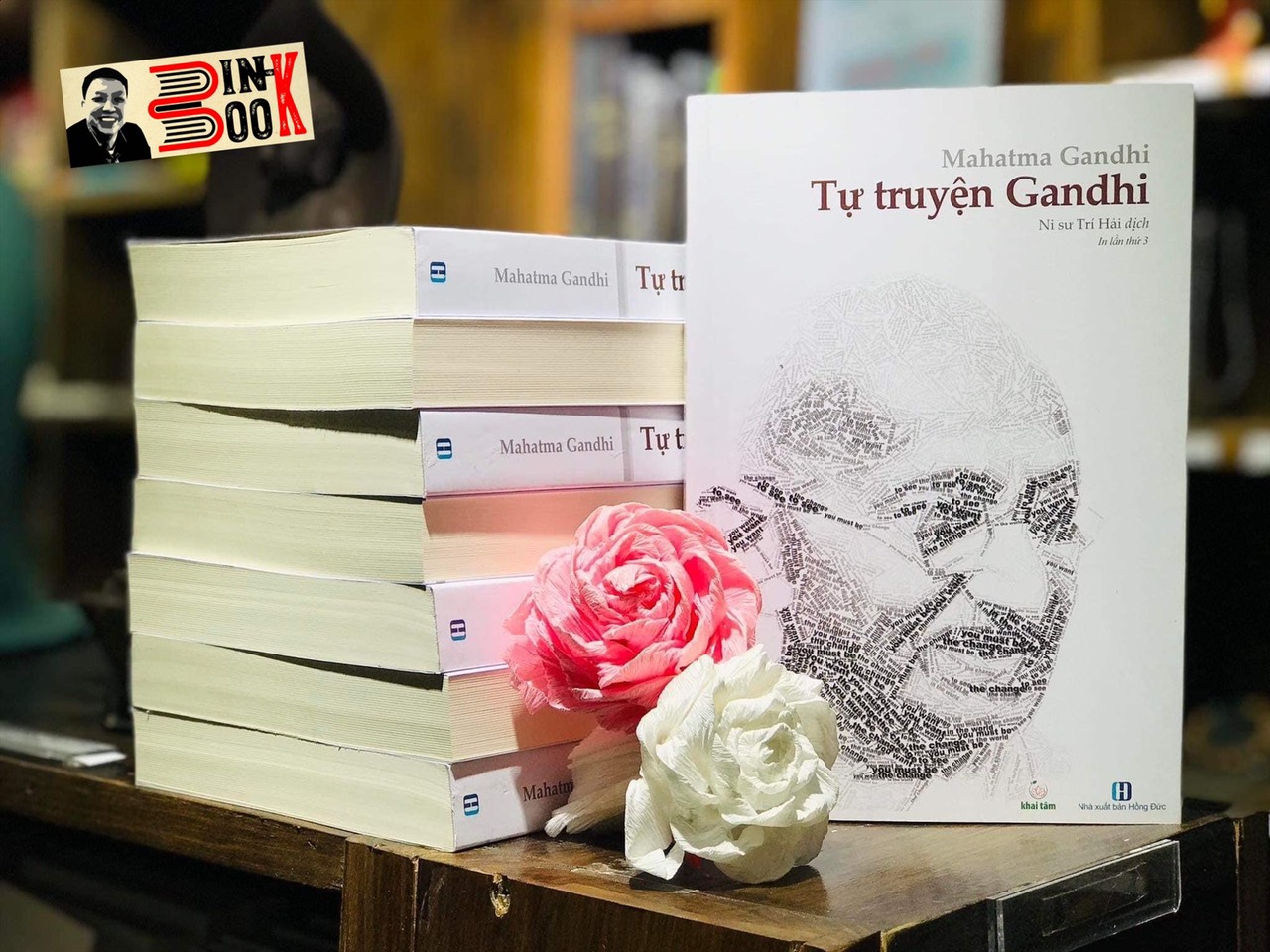 TỰ TRUYỆN GANDHI - Ni sư trí Hải dịch - KHAI TÂM books -