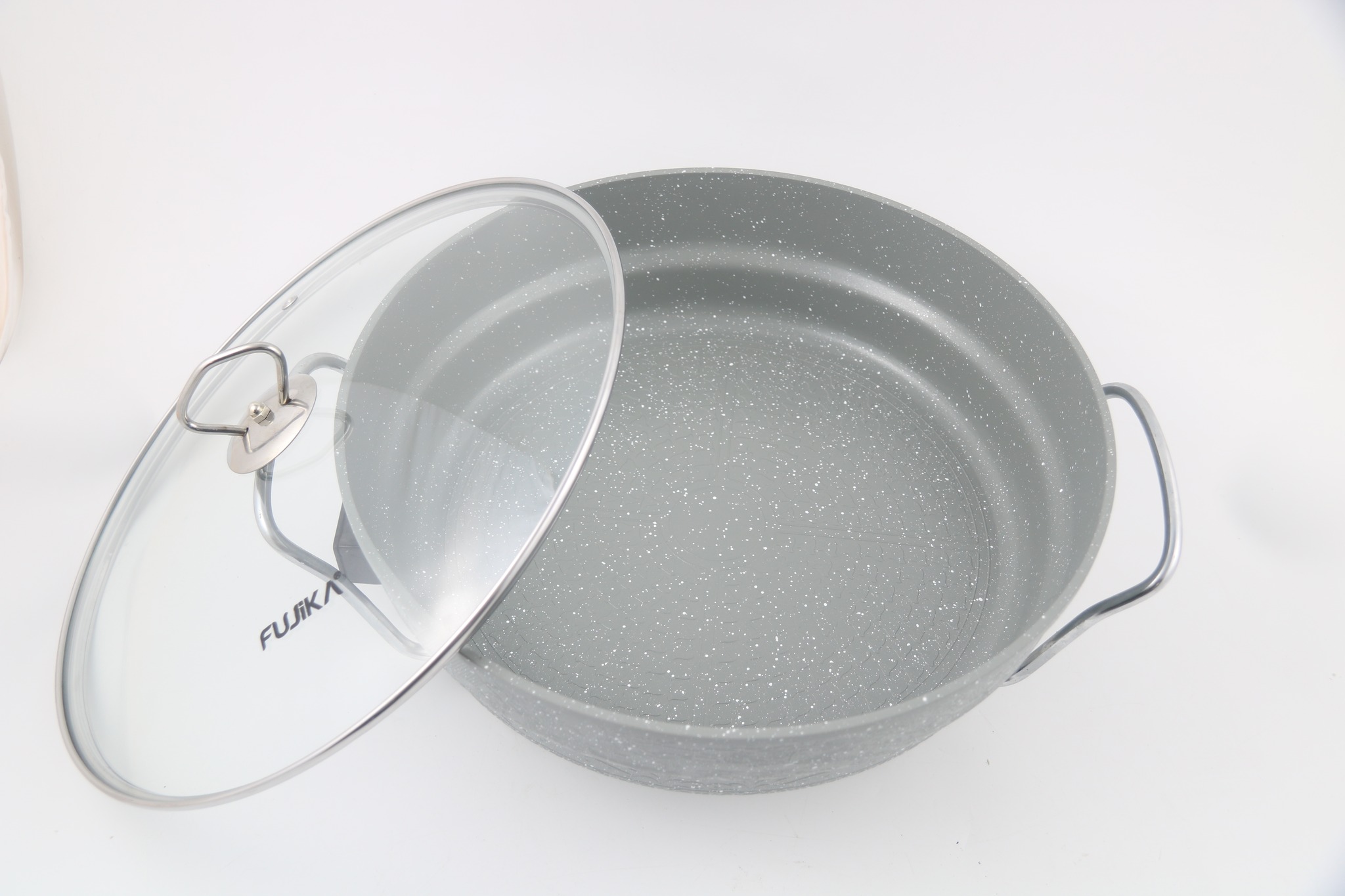 Nồi lẩu, chảo lẩu 3.5Lit men chống dính có thể chiên xào nấu FUJIKA có khung tay cầm chắc chắn, công suất 1350W-Hàng chính hãng, màu ngẫu nhiên