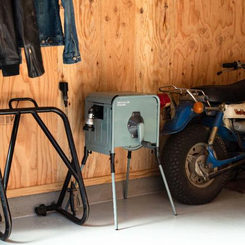 Bộ vòi tưới cây thu rút bằng kim loại 20m Takagi RFC320GY Hàng chính hãng