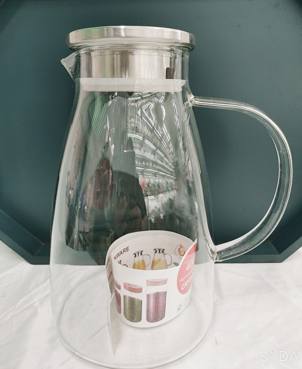 BÌNH THỦY TINH CHỊU NHIỆT LÊN ĐẾN 400 ĐỘ C TAY VÀNG,TRẮNG DUNG TÍCH 1,6-1,7L