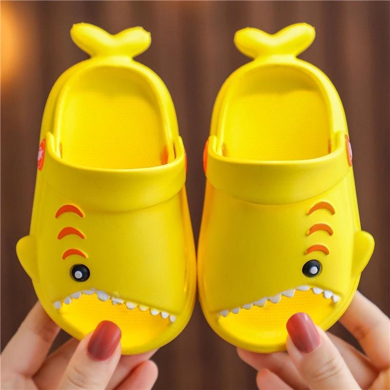 Dép Cho Bé Gái, Bé Trai, Dép Sục Quai Hậu Baby Shark, siêu nhẹ, chống trơn trượt