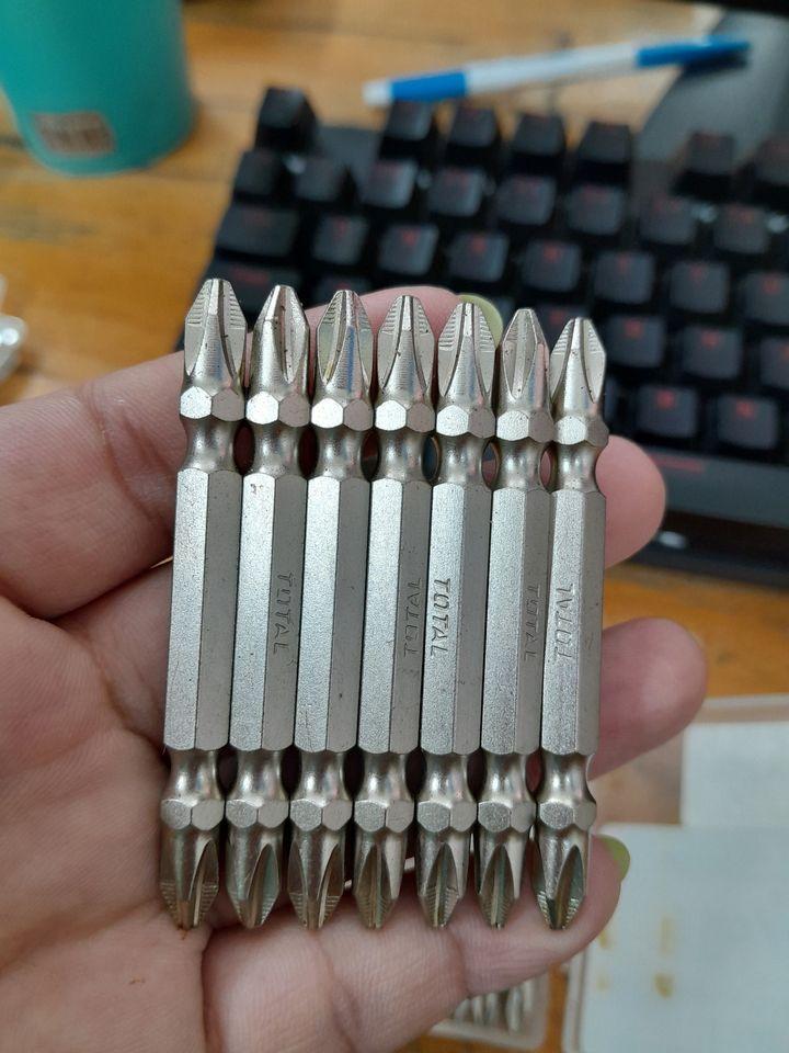 BỘ MŨI VÍT 10 CHI TIẾT TOTAL TAC16PH233 - HÀNG CHÍNH HÃNG