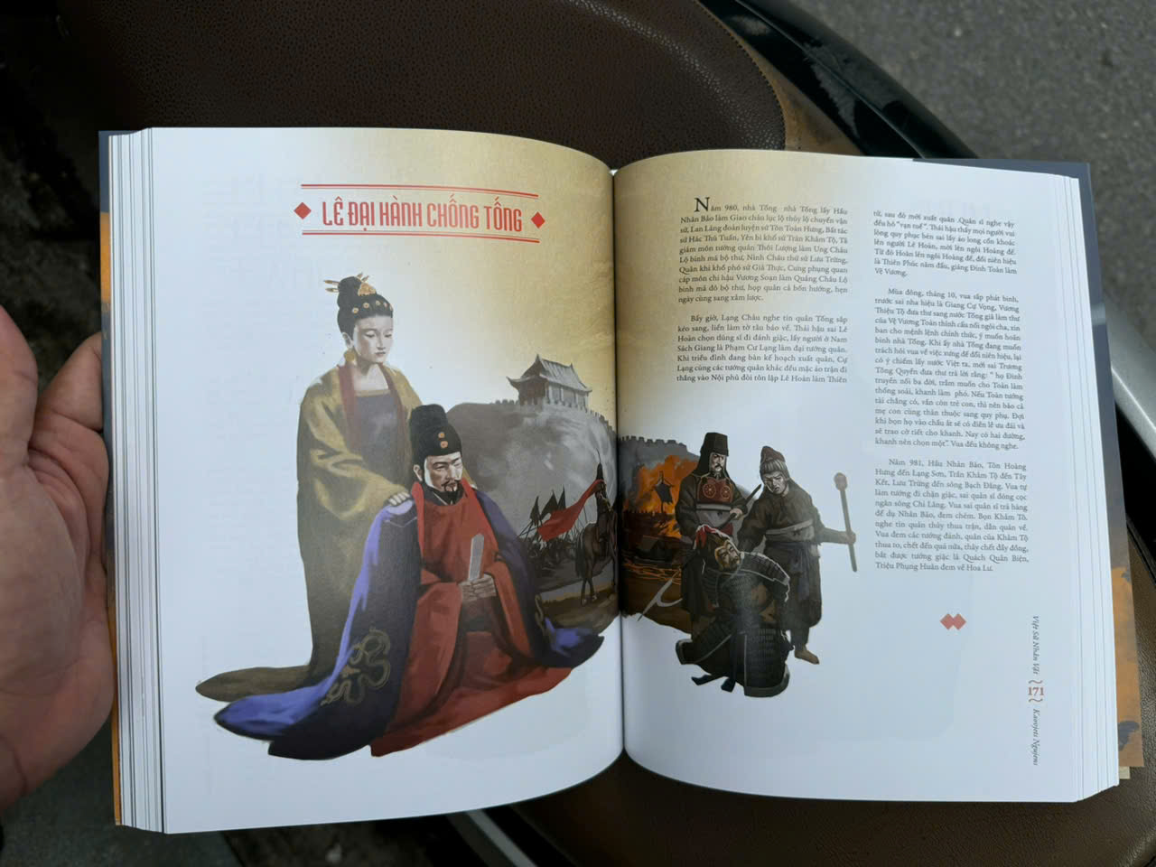 (In màu toàn bộ) VIỆT SỬ NHÂN VẬT – Caoviet Nguyen – Comicola – NXB Dân Trí