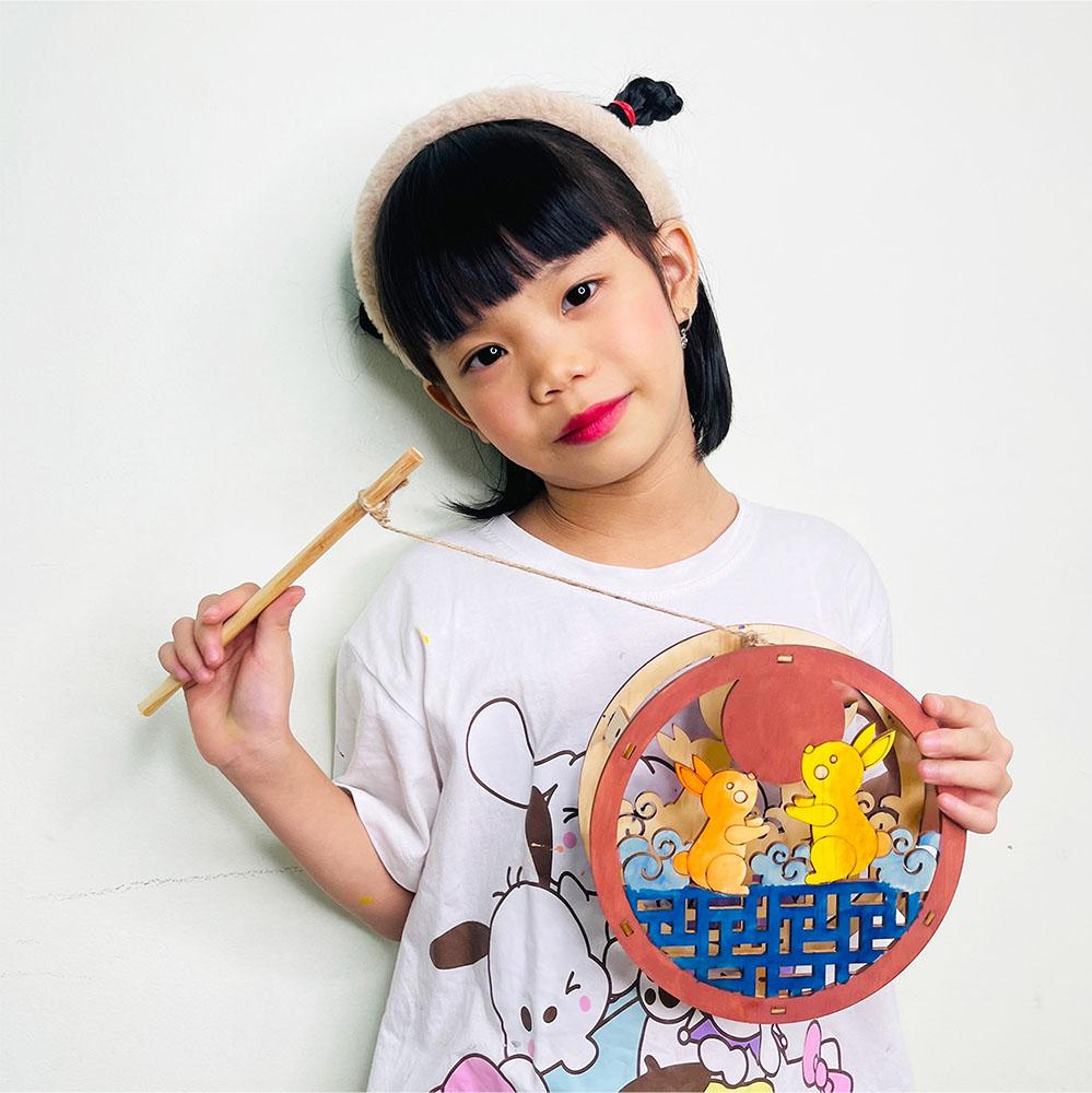 Lồng Đèn Sáng Tạo - Thỏ Ngọc Vui Trăng - Giftbrand GB03