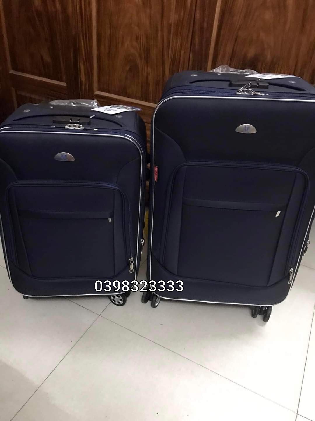 Vali vải Hùng Phát size 28 màu đen