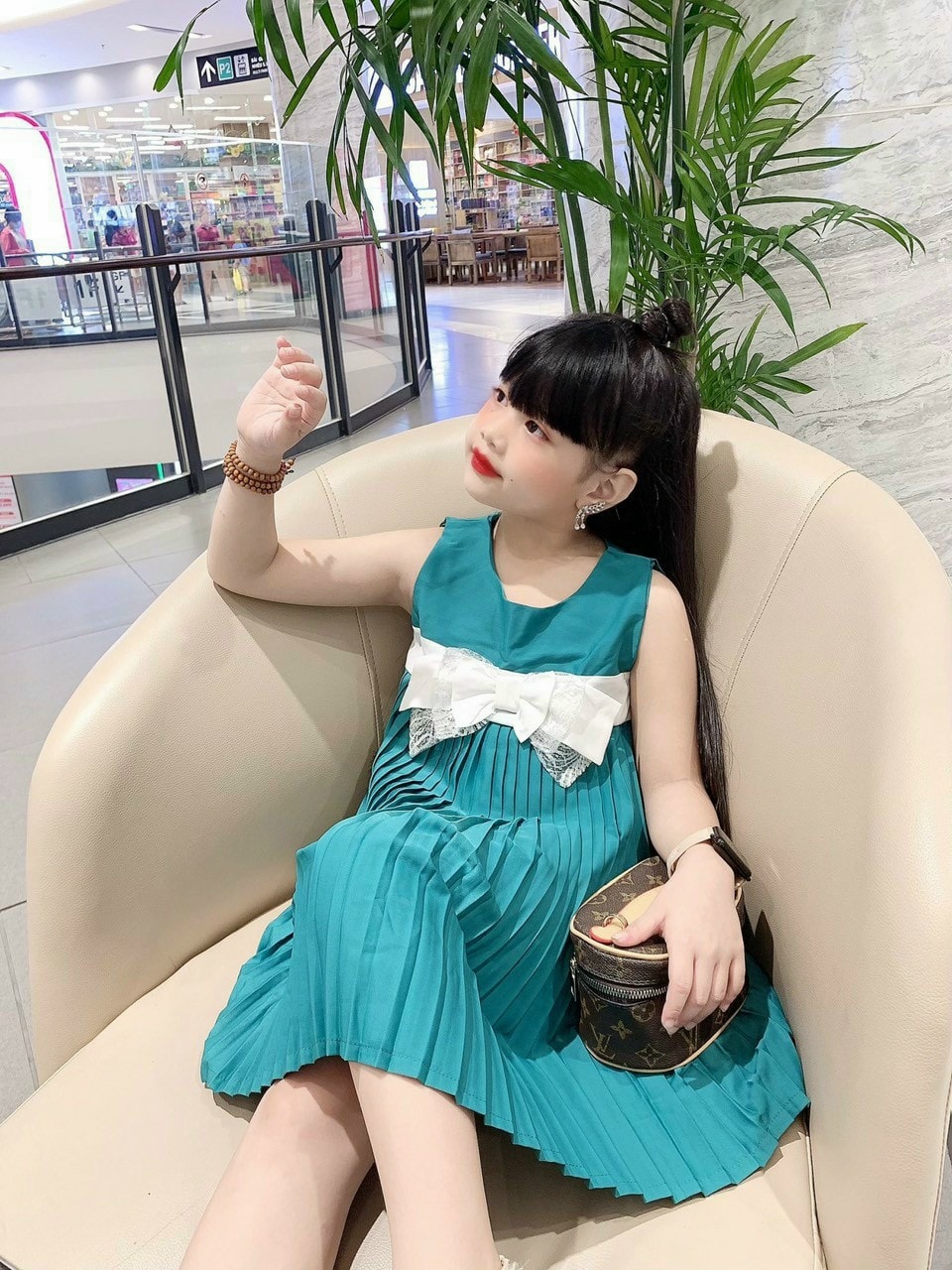 Đầm babydoll xếp ly sang chảnh cho bé gái size 12-23kg chất lụa mềm mát