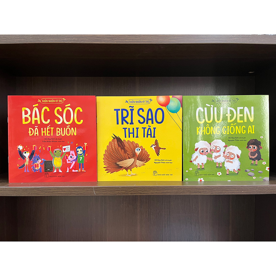 Bộ sách Thiên nhiên kỳ thú