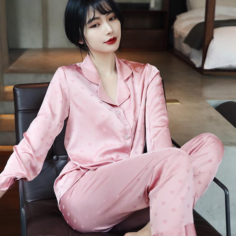Đồ Bộ Nữ - Đồ Mặc Nhà Dài Tay Vải Lụa Cao Cấp Màu Trơn Xanh và Hồng In Họa Tiết Tim DDLP09