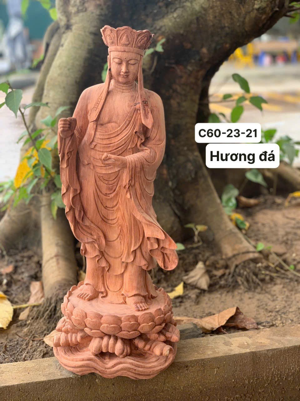 Tượng phật địa tạng vương bồ tát bằng gỗ hương đá kt cao 60×23×21cm