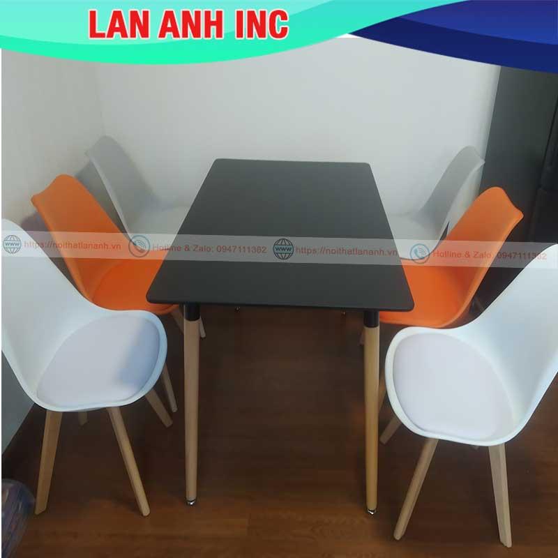 Ghế nhựa quán cafe văn phòng đẹp chân gỗ tựa lưng cao nệm lót simili giá rẻ eames LAGN33