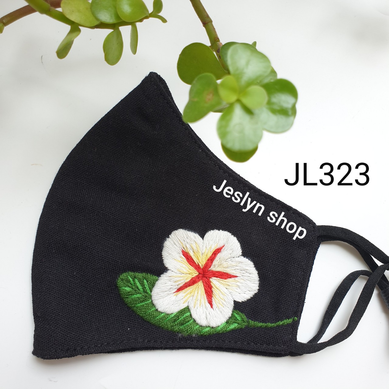 Khẩu trang thêu tay 2 lớp vải linen hoa sứ thanh khiết cao cấp JL323