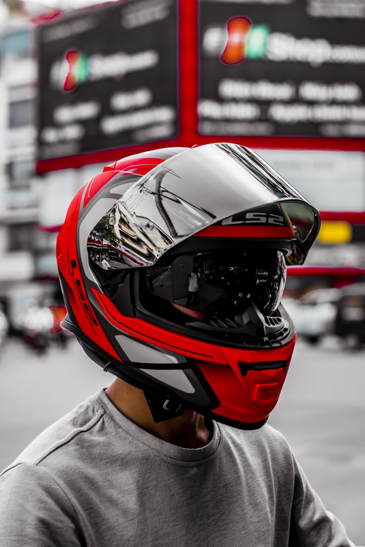 Mũ Bảo Hiểm Fullface Hai Kính LS2 FF800 Storm