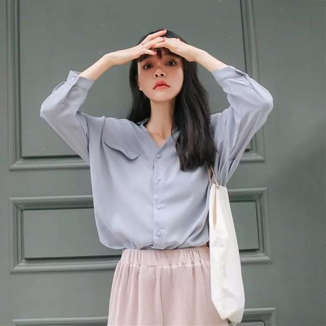 ÁO SƠ MI CỔ V OVERSIZE