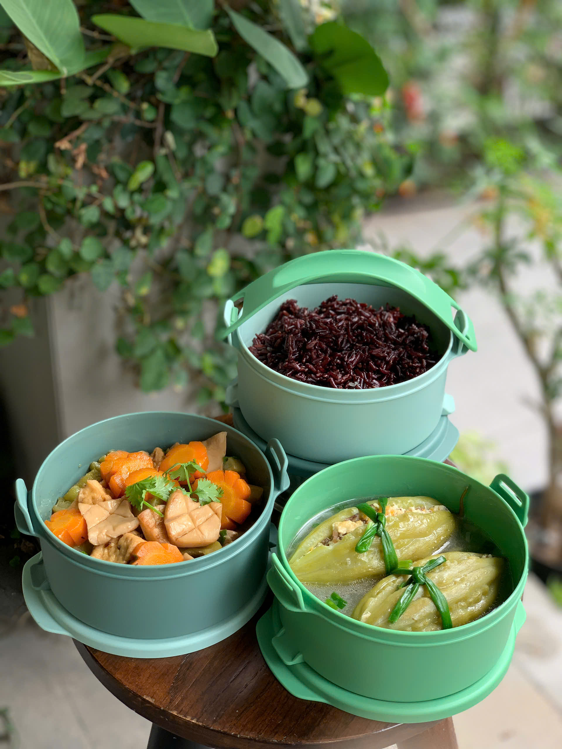 Bộ 3 Hộp Cơm Tupperware Click To Go Small Round 3x530ml