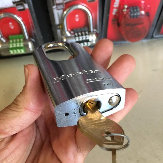 Khóa thép Master Lock 7045 EURD thân inox 45mm có vai chống cắt - MSOFT