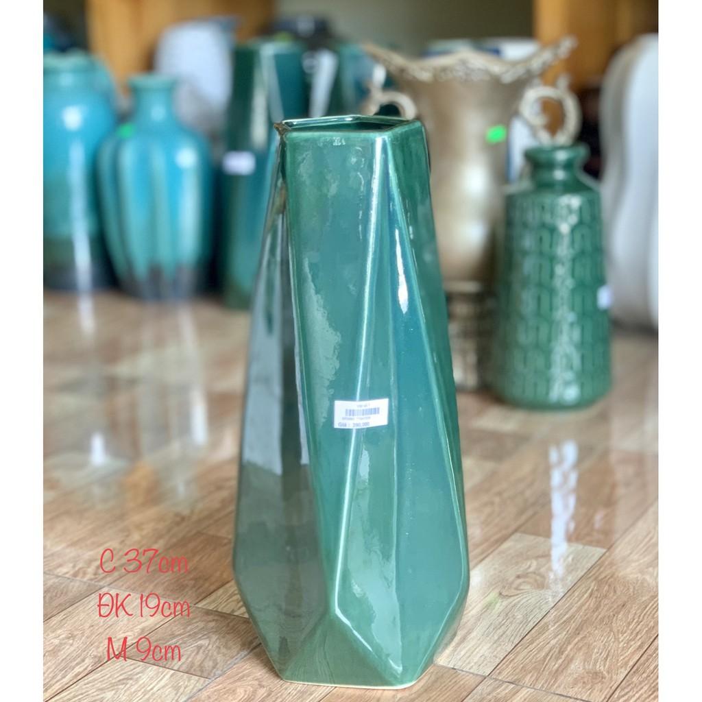 Bình hoa gốm sứ cao cấp.