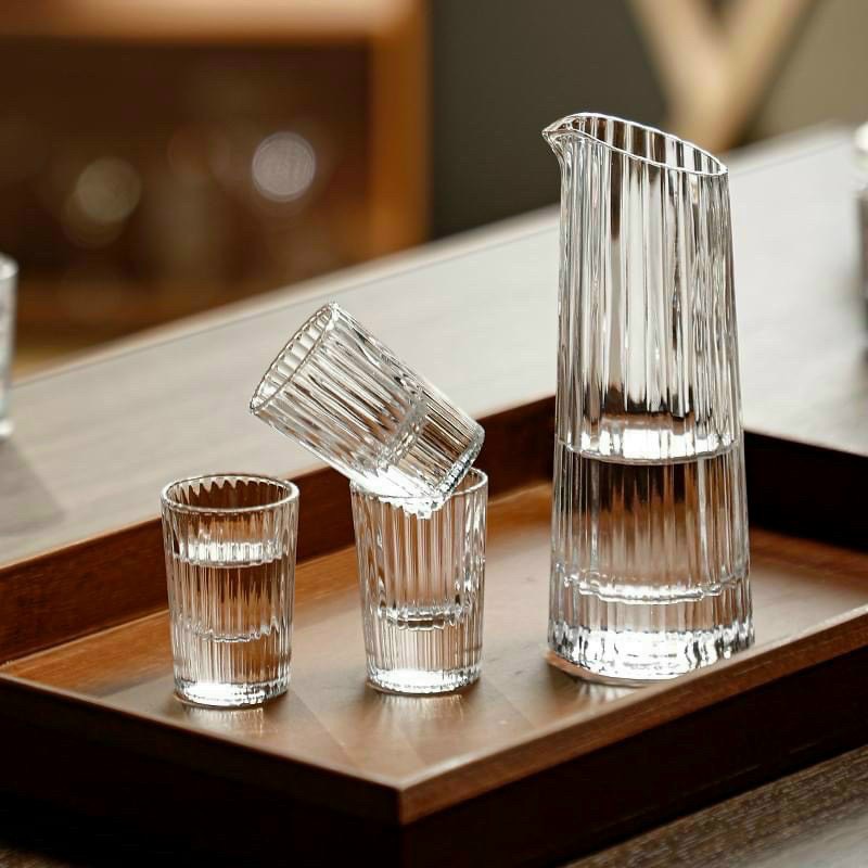 BÌNH RƯỢU LUR THỦY TINH VÂN SỌC DUNG TÍCH 100ML