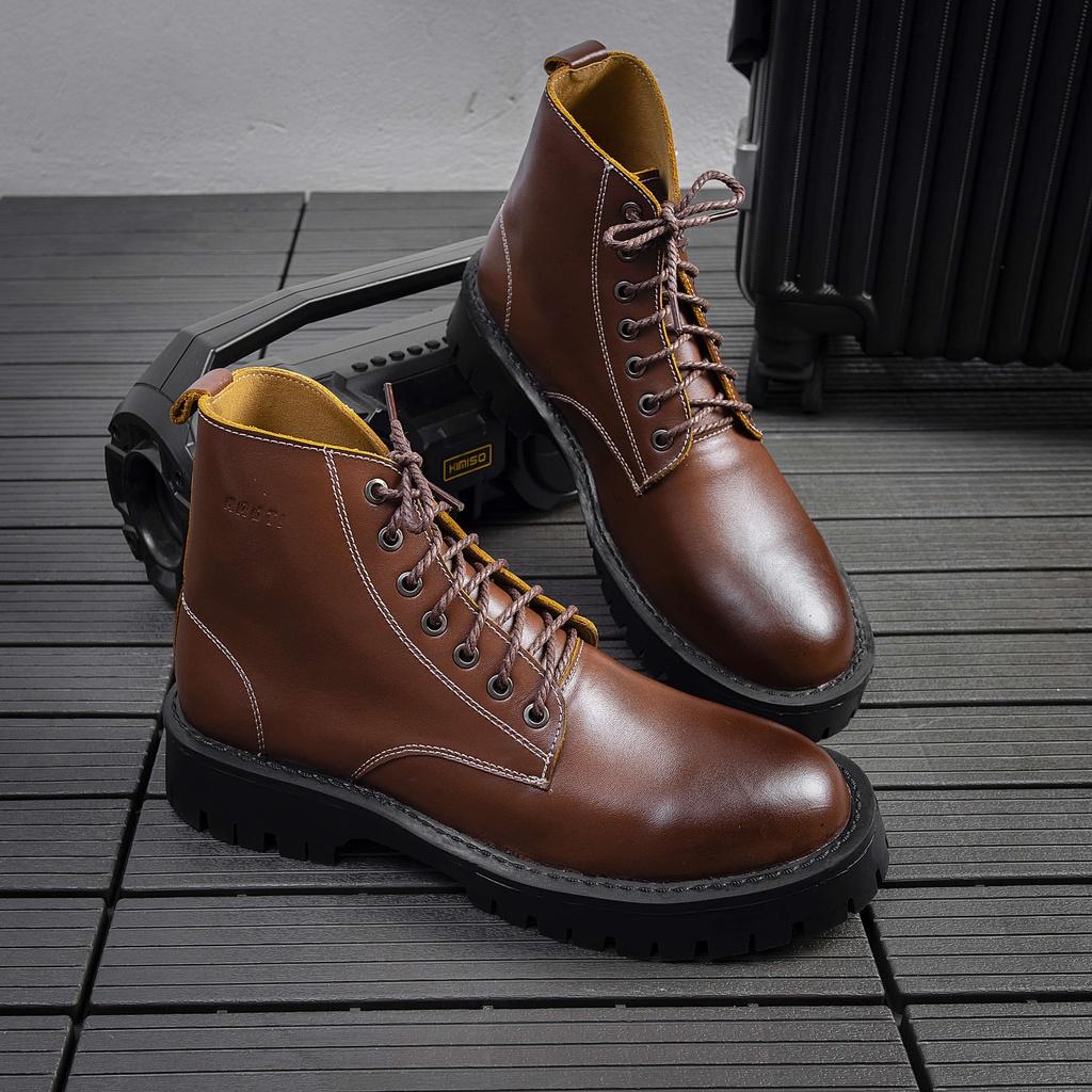 Giày Boots Nam AROTI Chất Da Bò Đẹp Cao Cấp,Đế Khâu Chắc Chắn, Tăng Chiều Cao 5cm Dáng Combat Boots Cao Cổ G611-Đ