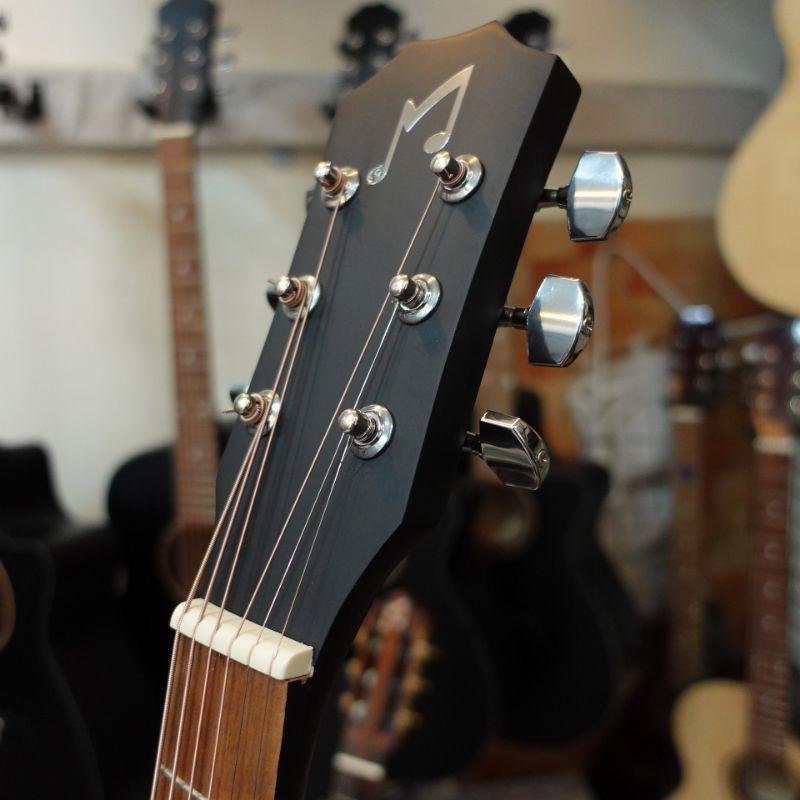 Đàn guitar acoustic M300 (dây sắt ) có ty chỉnh cần