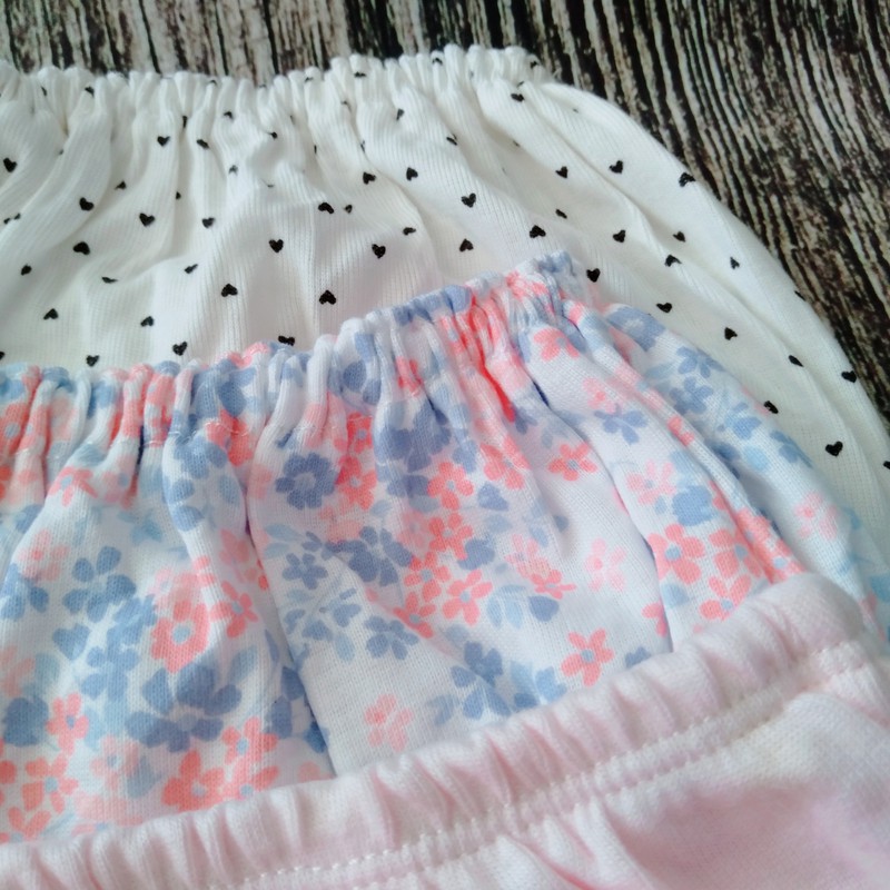 Combo 5 cái Quần chip đùi cho bé gái, free size bé 3-9kg, chất cotton, vãi thoáng mát và thấm hút cực tốt, tạo cảm giác dễ chịu cho da bé, thích hợp cho bé mặt nhà mùa hè