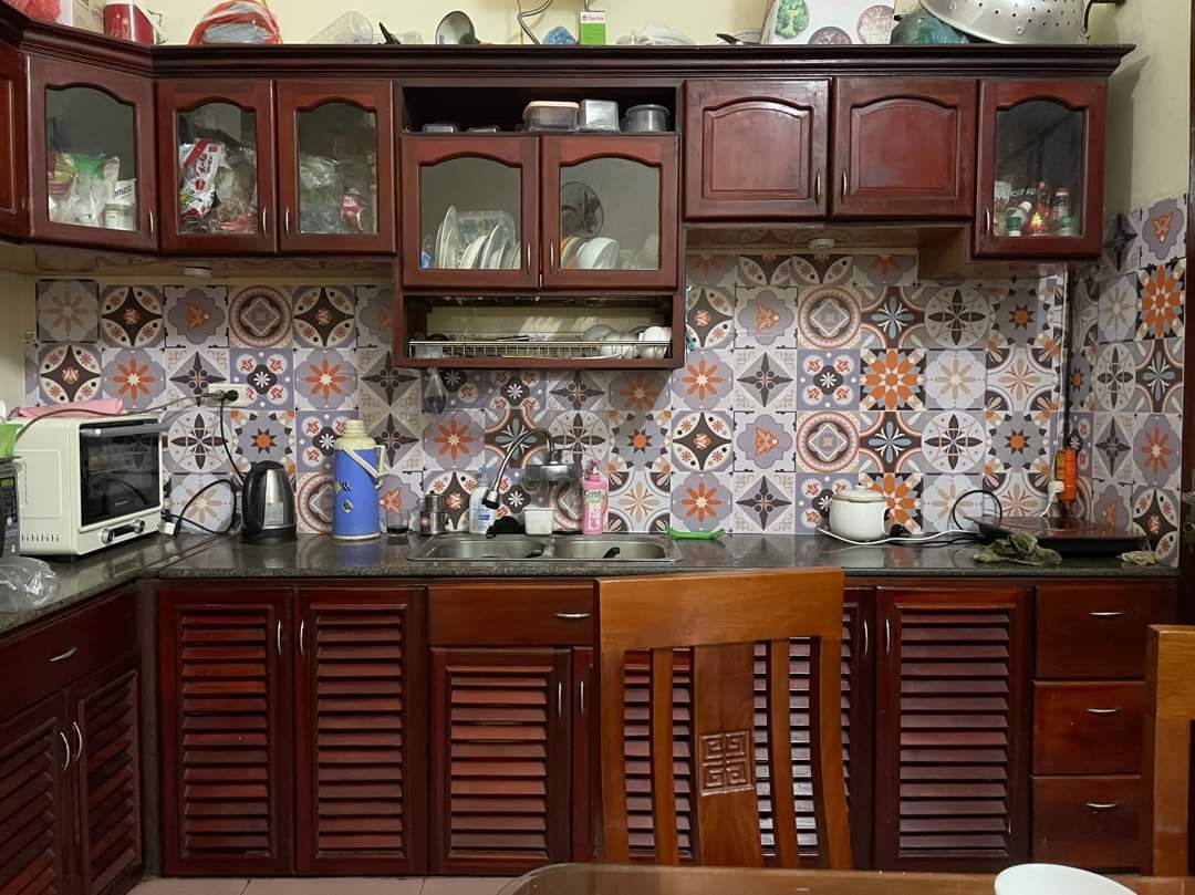 Decal gạch bông dán bếp, dán nhà tắm, dán trang trí không thấm nước, có keo mặt sau, hình ảnh in sắc nét