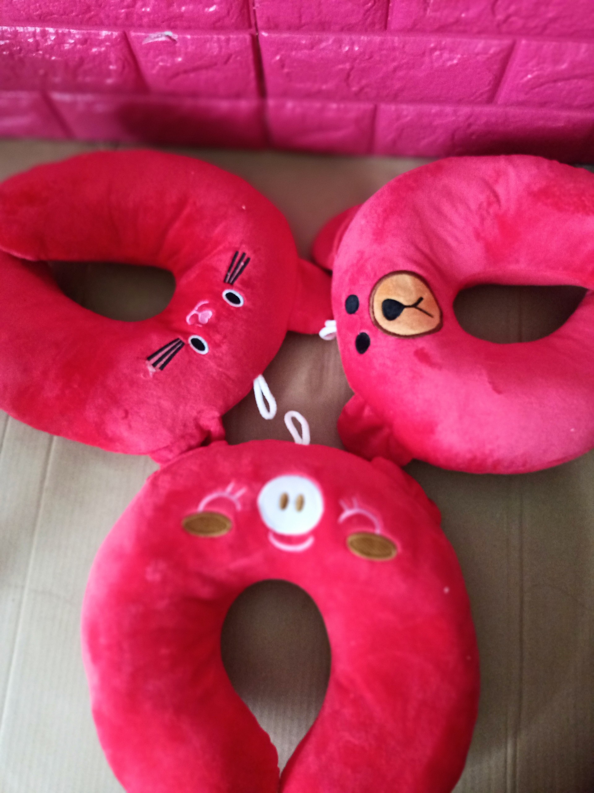 Gối cổ chữ U hình thú ngộ nghĩnh - Henrysa